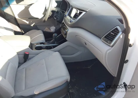 2018 Hyundai Tucson Sel z USA, uszkodzony, nr VIN KM8J33A47JU750757